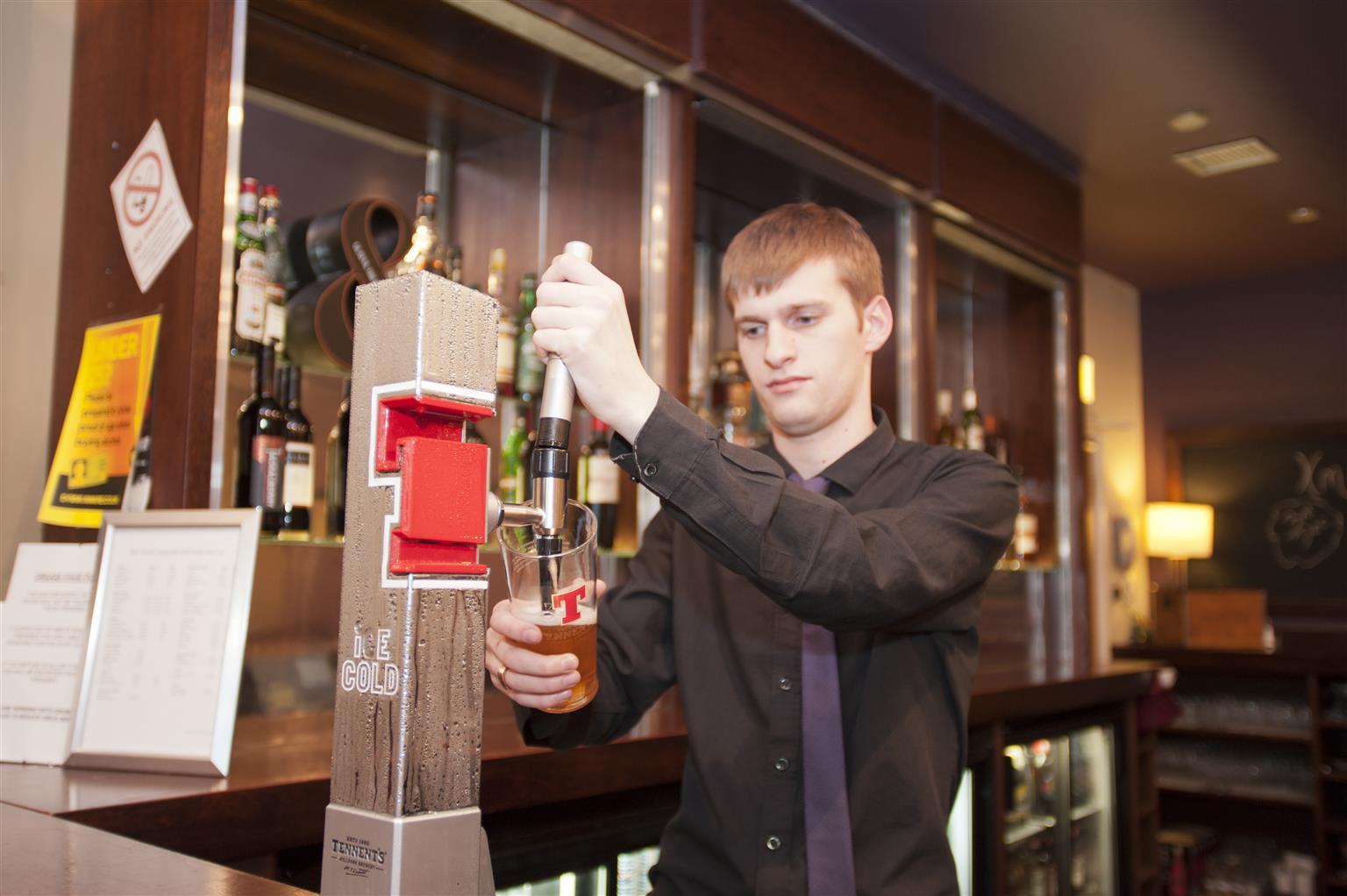 Sure Hotel By Best Western Aberdeen Restaurant photo